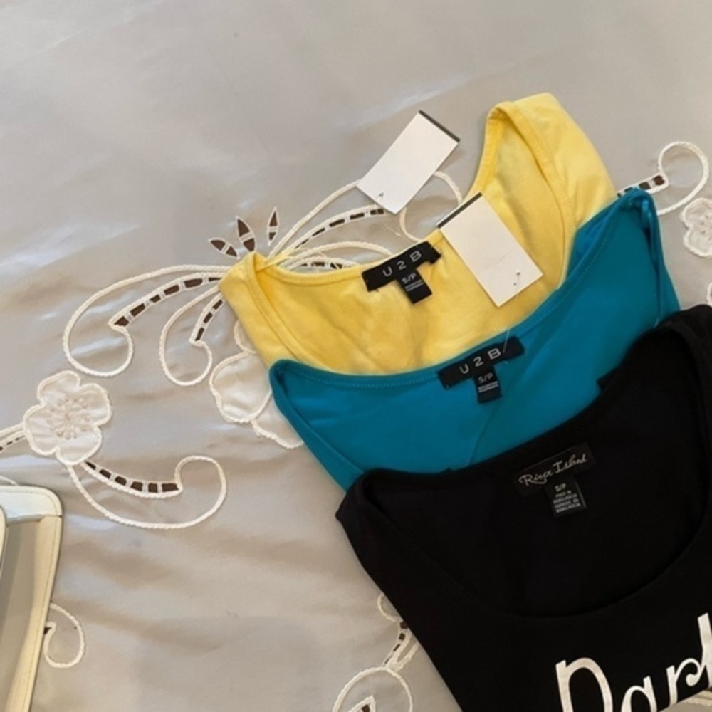 3 New Cropped T-Shirt Bundle - Picture 11 of 11